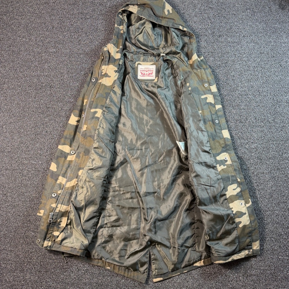 Levi's Camouflage Hooded Utility Jacket Women's Small Green Parka Camo Outdoor‎ - Picture 3 of 8